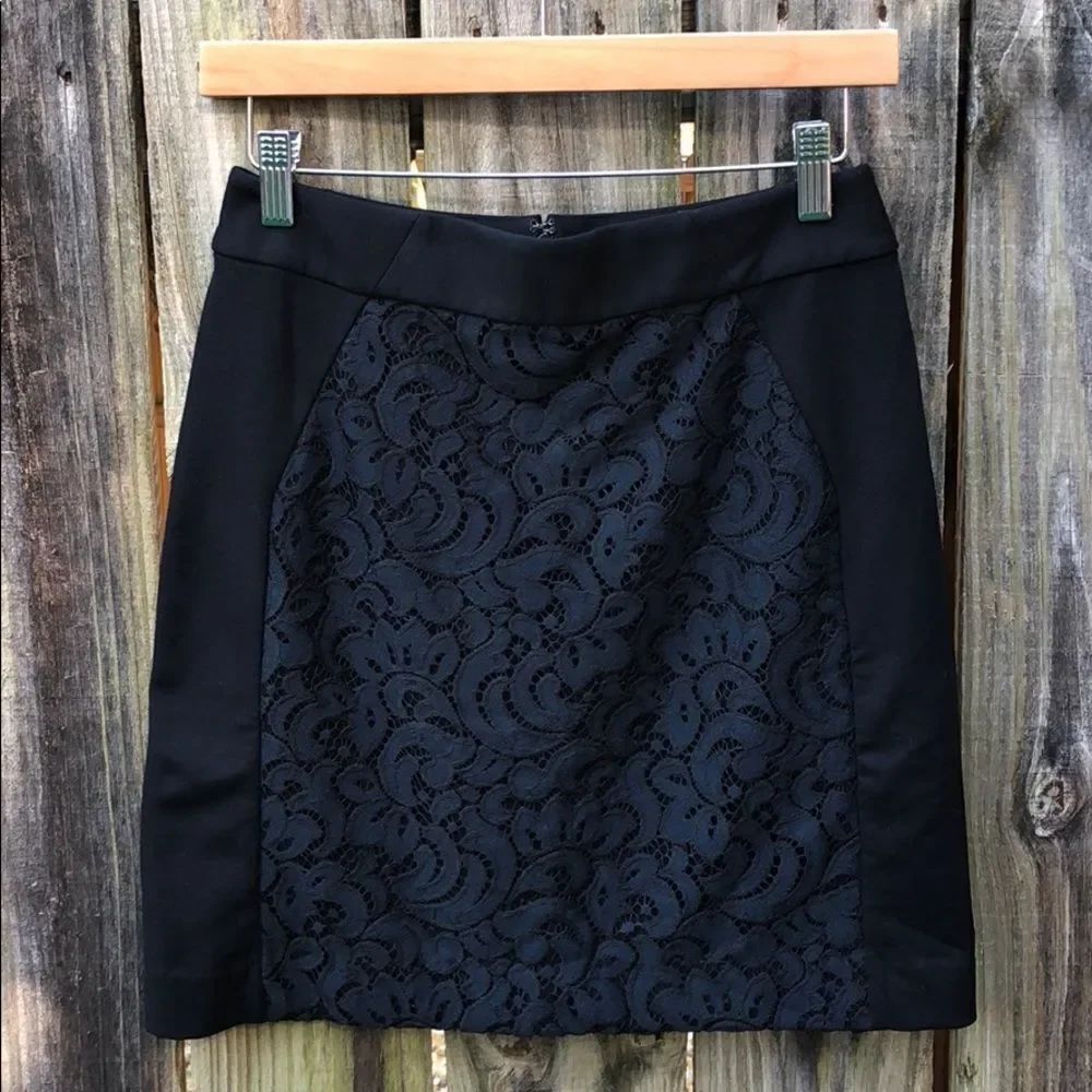 NWT LOFT Petites black lace detail skirt, sz XSP